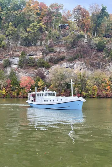 Passage Yacht Photos Pics 
