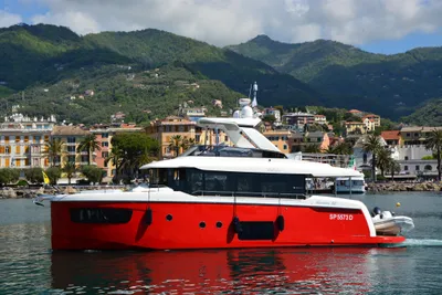 2016 Absolute NAVETTA 52
