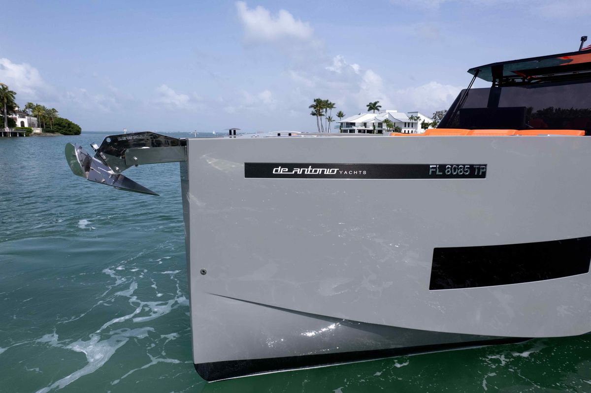 2023 De Antonio Yachts 50 