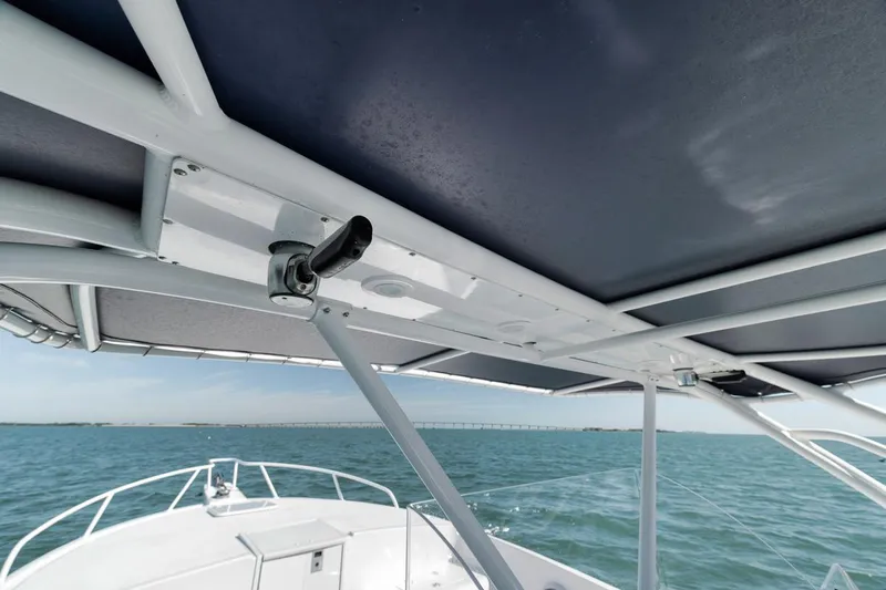  Yacht Photos Pics 2003 Strike 31 Open boat, view of the canopy and ocean horizon.