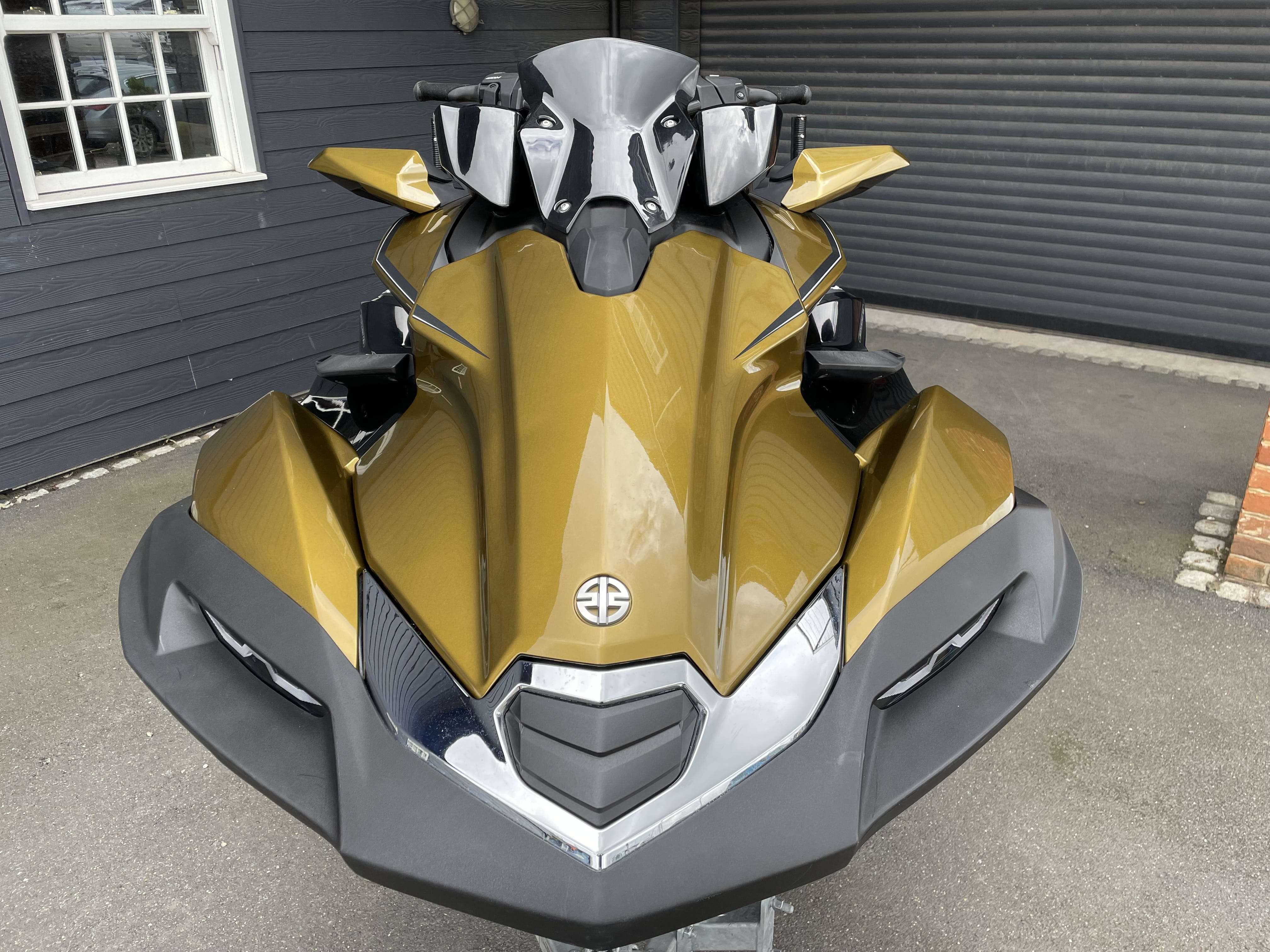 Kawasaki Ultra 310 LX | 4m | 2023 - Essex | Boats and Outboards