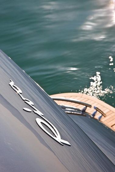 2015-92-8-riva-92-duchessa