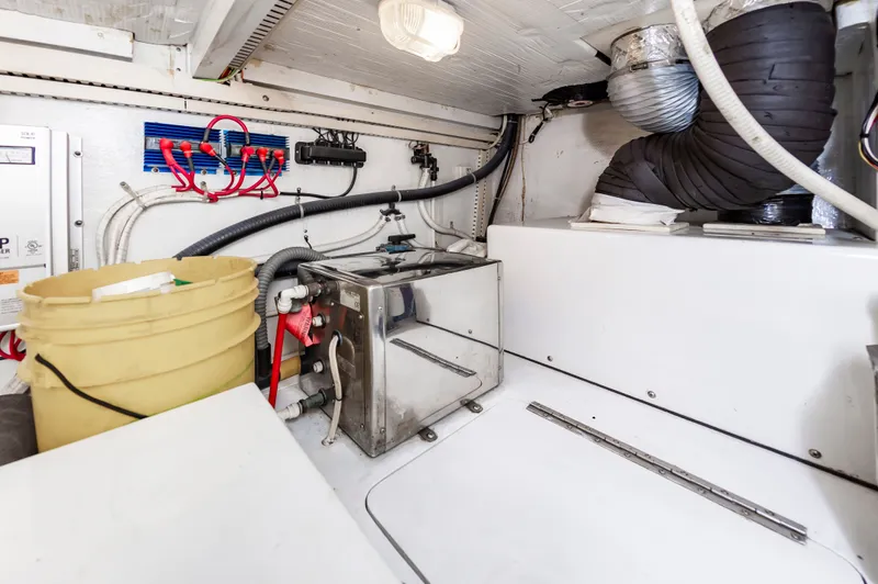 Carry On Yacht Photos Pics 