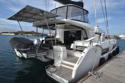 Lagoon 50