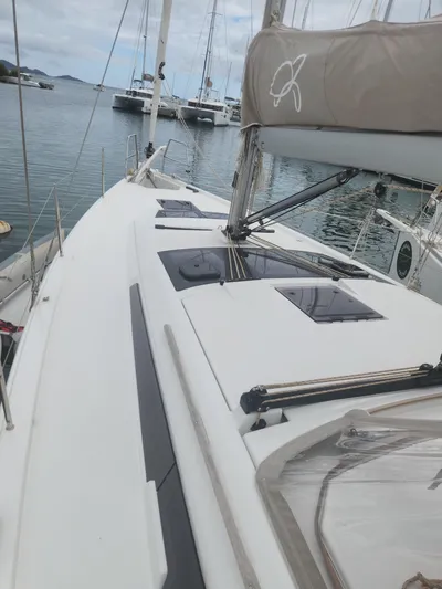 Vulgaire Machin Yacht Photos Pics 