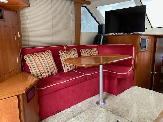 The Hook R Yacht Photos Pics 