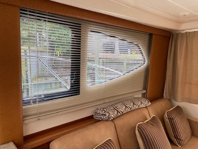 The Hook R Yacht Photos Pics 