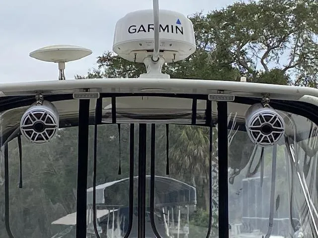 The Hook R Yacht Photos Pics 