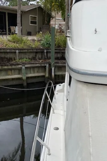 The Hook R Yacht Photos Pics 