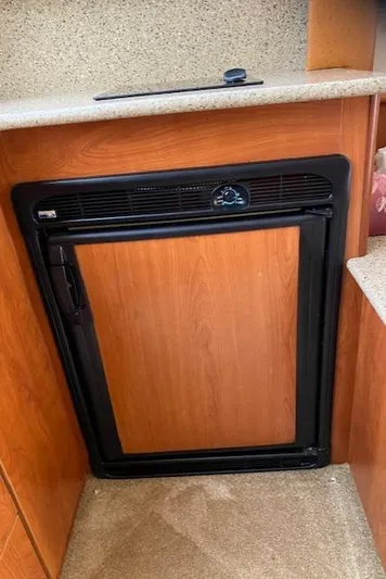 The Hook R Yacht Photos Pics 