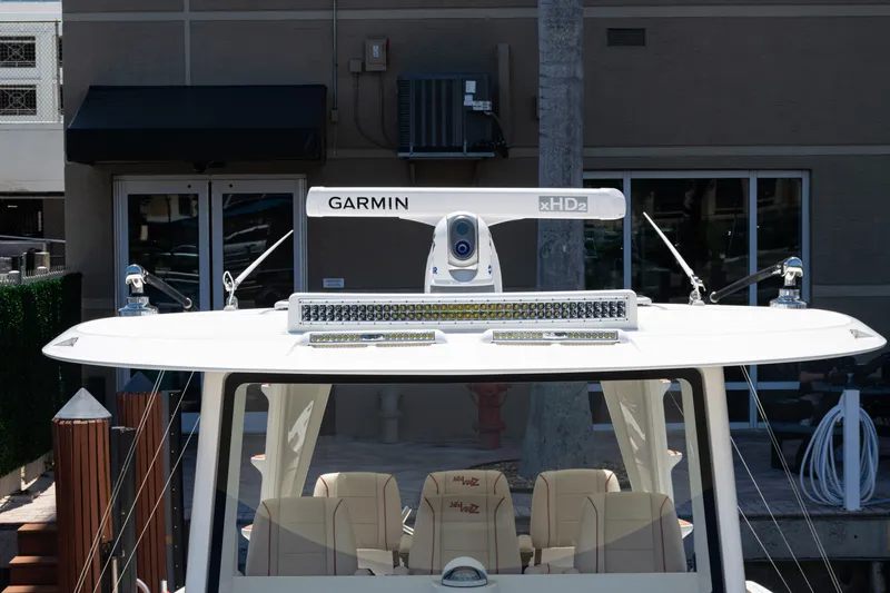  Yacht Photos Pics 2022 SeaVee 450z boat with Garmin xHD2 radar and advanced navigation equipment.