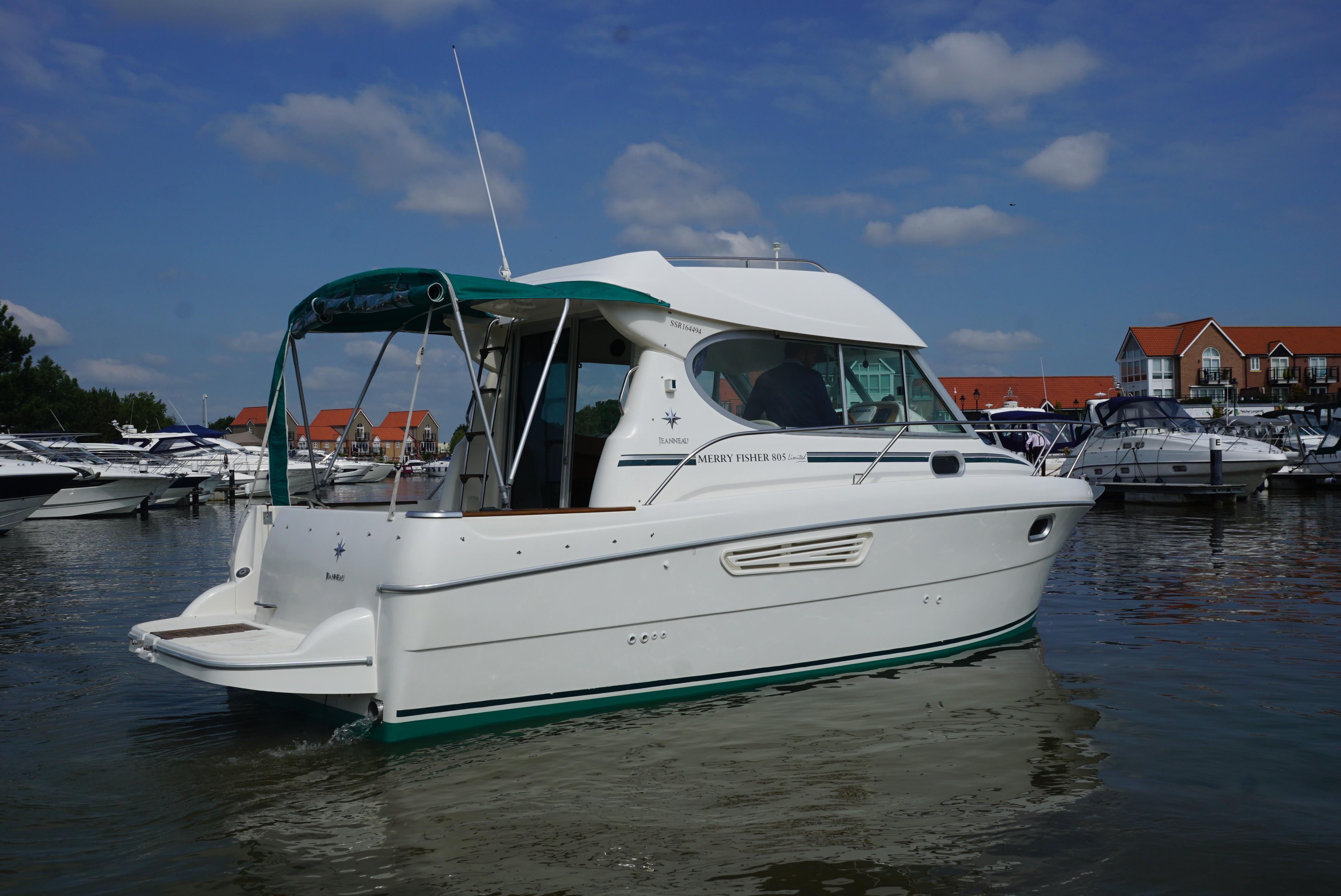 2003 Jeanneau Merry Fisher 805
