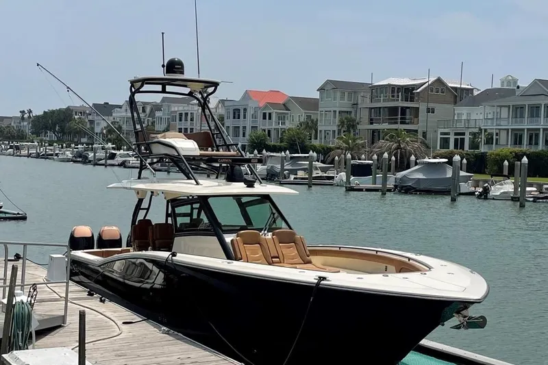 Ace With A Hook Yacht Photos Pics 
