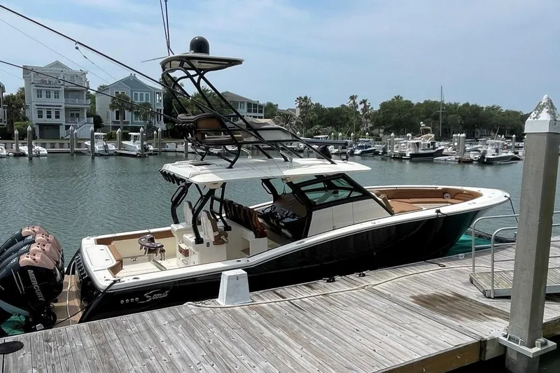 Ace With A Hook Yacht Photos Pics 