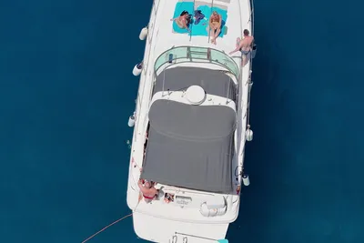 1995 Sea Ray 370 Sundancer