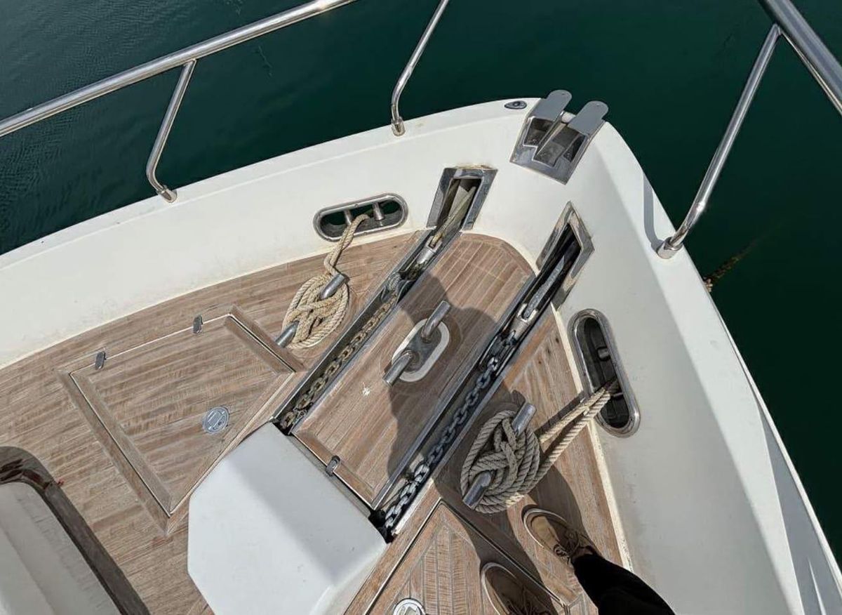 2001 Ferretti Yachts 78 