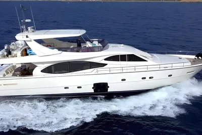 2006 Ferretti Yachts Ferretti 780