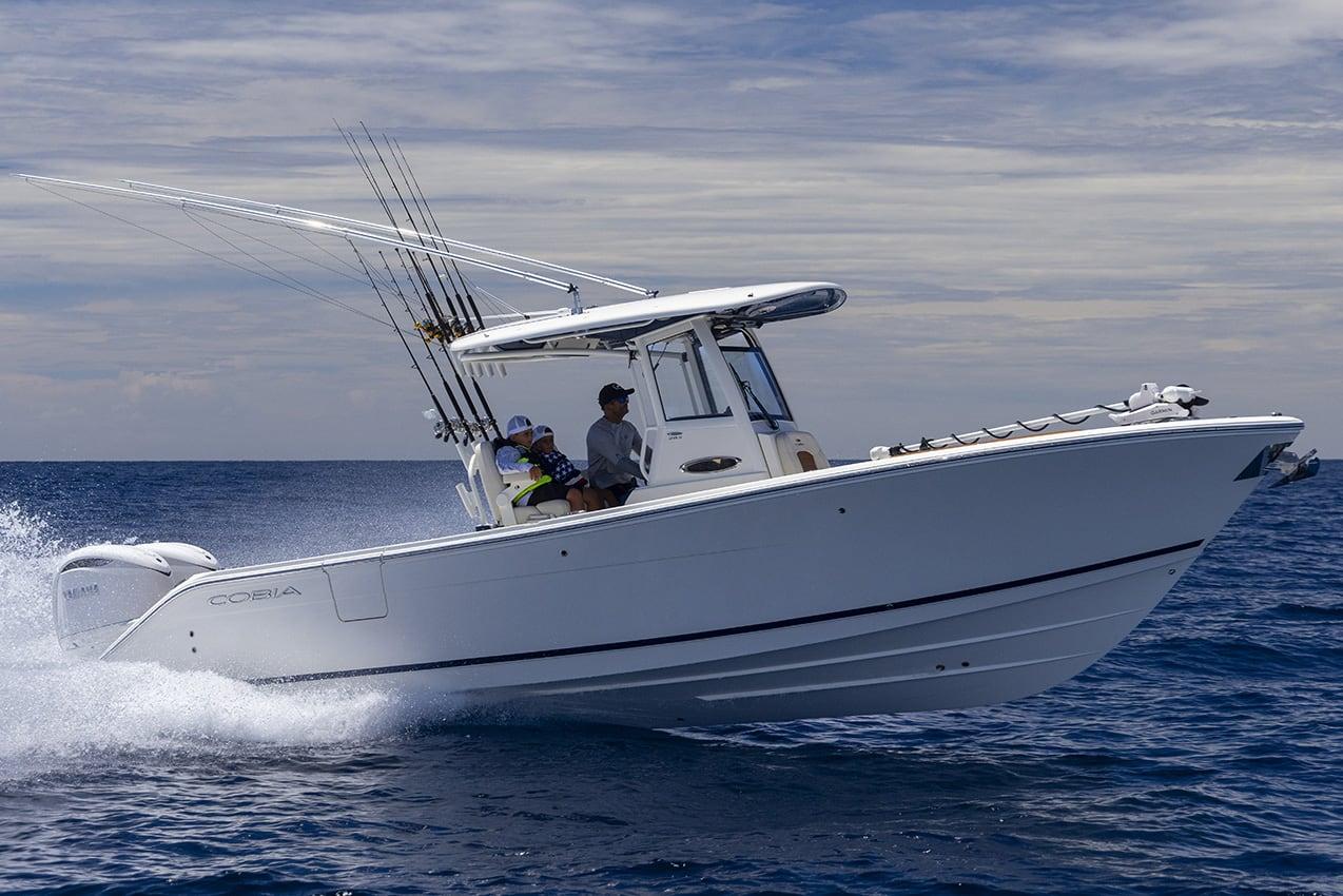Cobia 285 Center Console