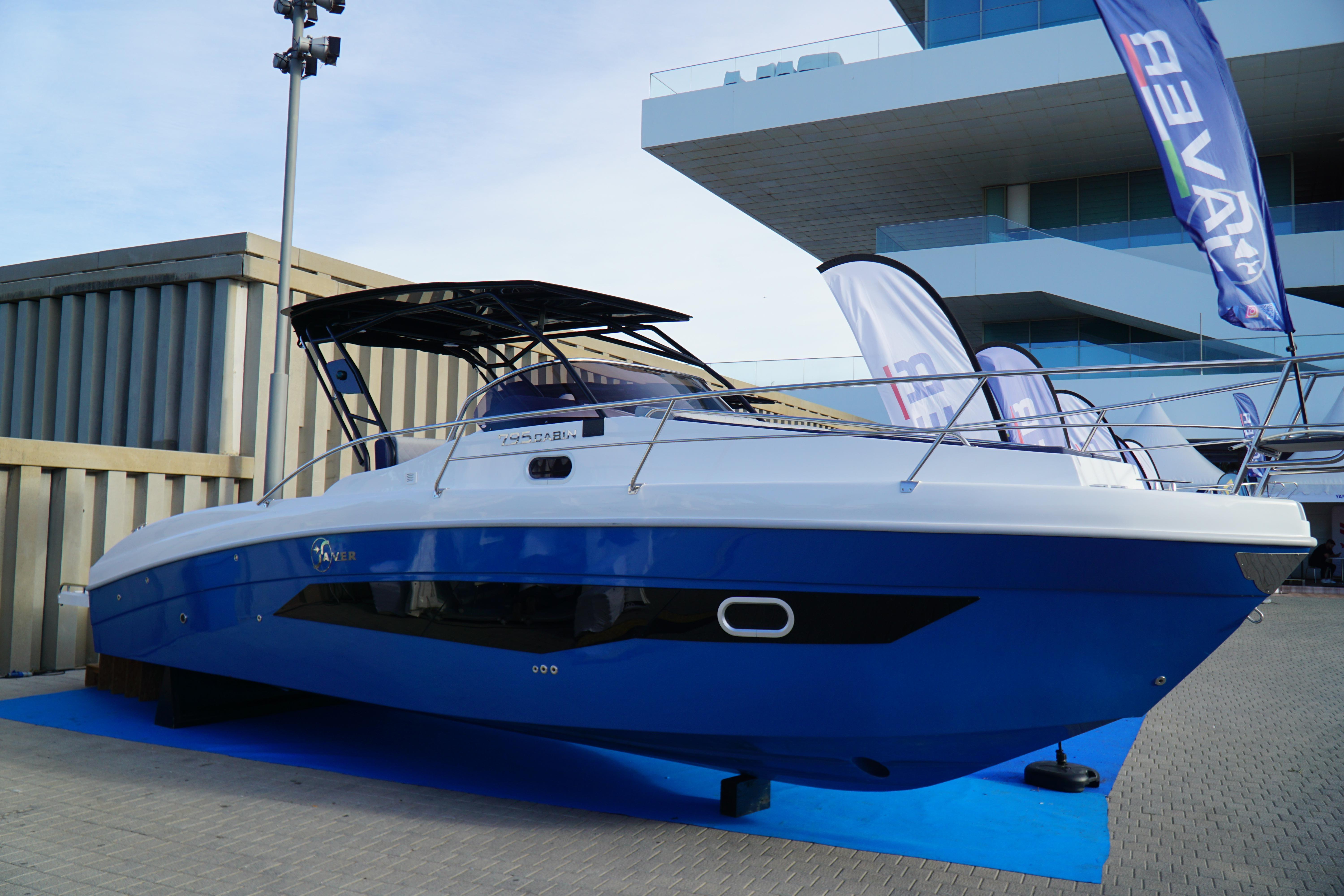 2025 Saver 795 Cabin