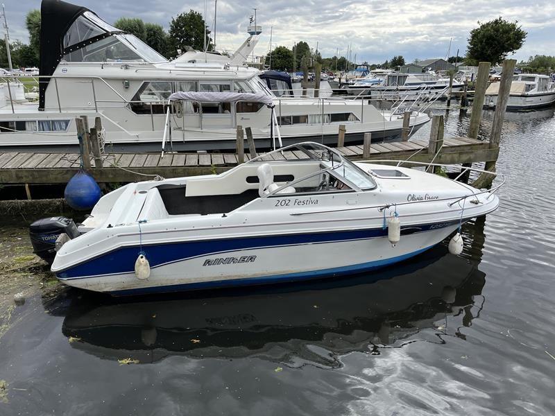 Rinker 22 6m 1992 Boats and Outboards