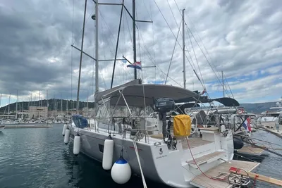Beneteau Oceanis 51.1