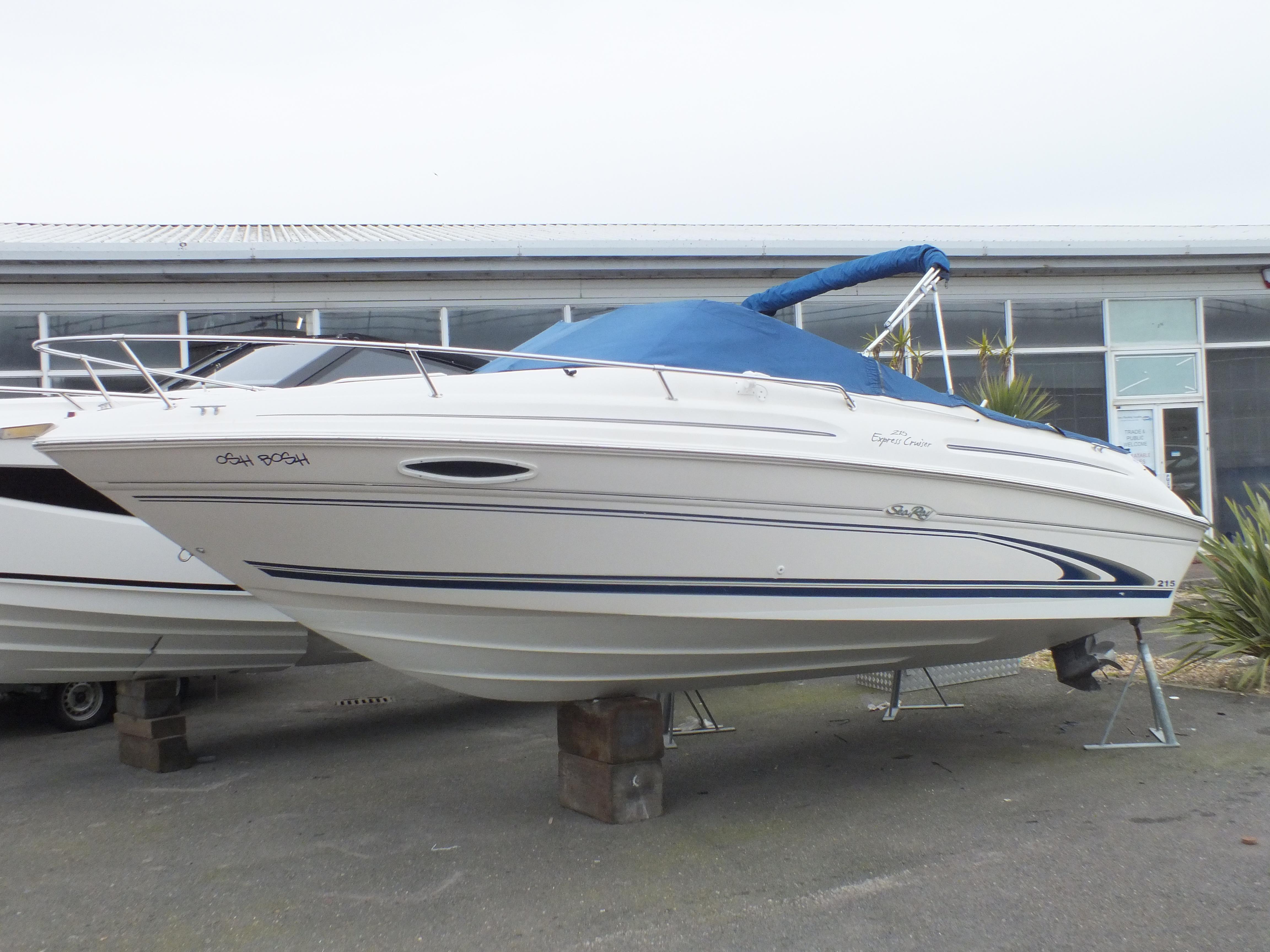 1999 Sea Ray 215 Express Cruiser Cruiser for sale YachtWorld