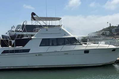 Silverton 402 Motor Yacht