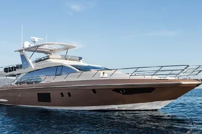 Azimut 66