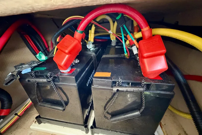 Bon Courage Yacht Photos Pics 2018 Ranger Tugs R-29 CB boat batteries with red and yellow cables connected.