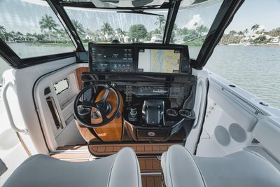 Yacht