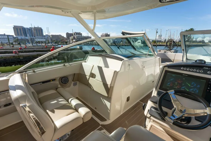 Sutra Yacht Photos Pics 