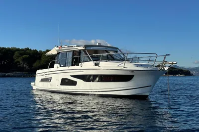 2021 Jeanneau Merry Fisher 1095