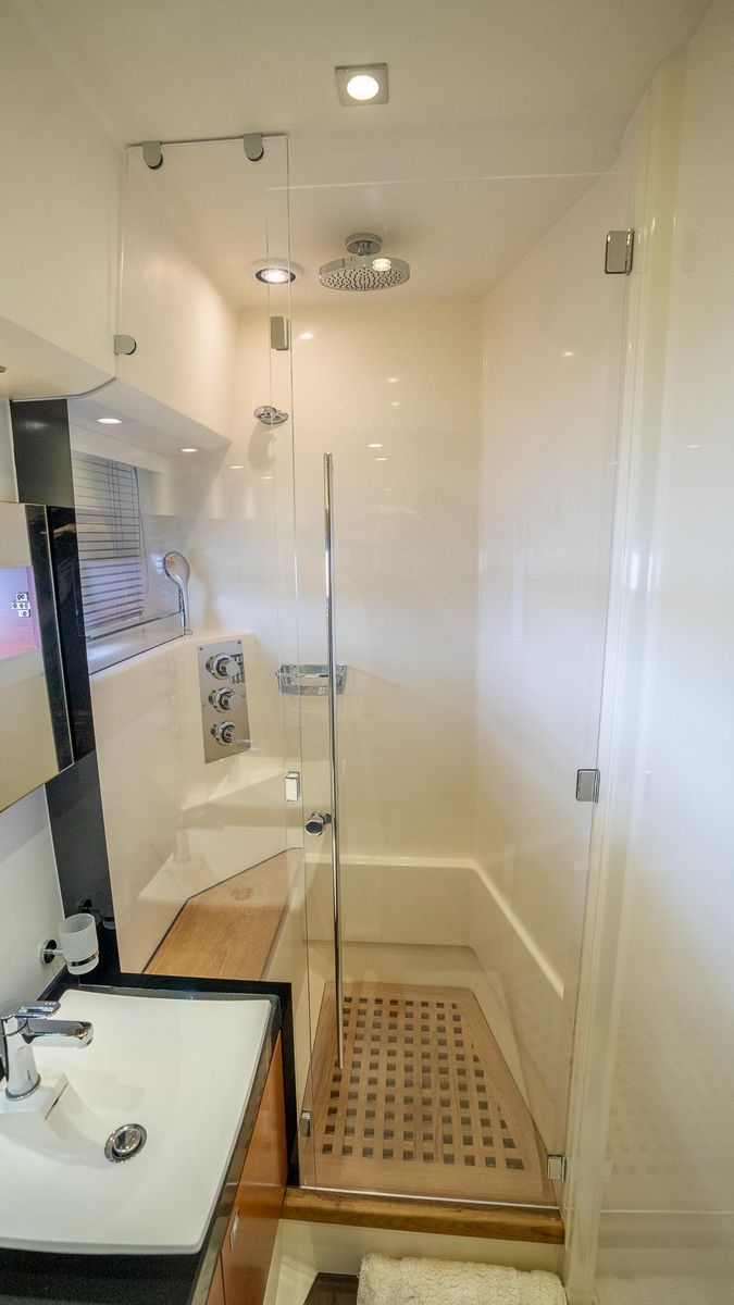 2013 Prestige 63 