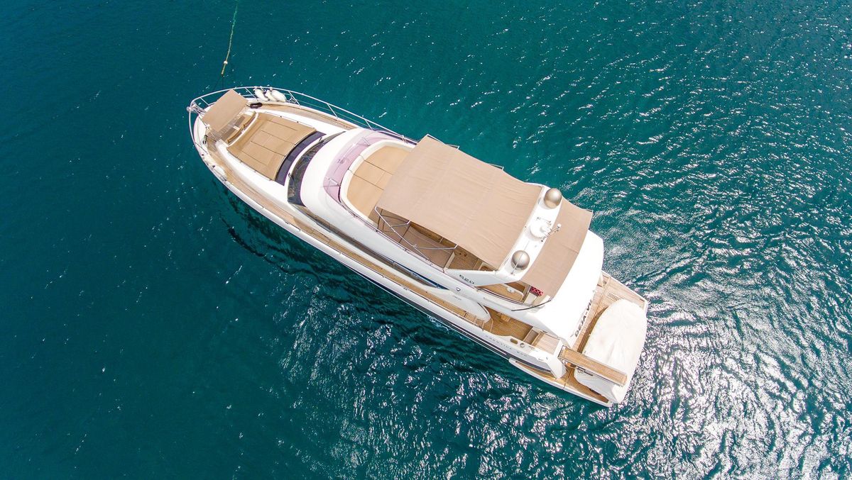2013 Prestige 63 