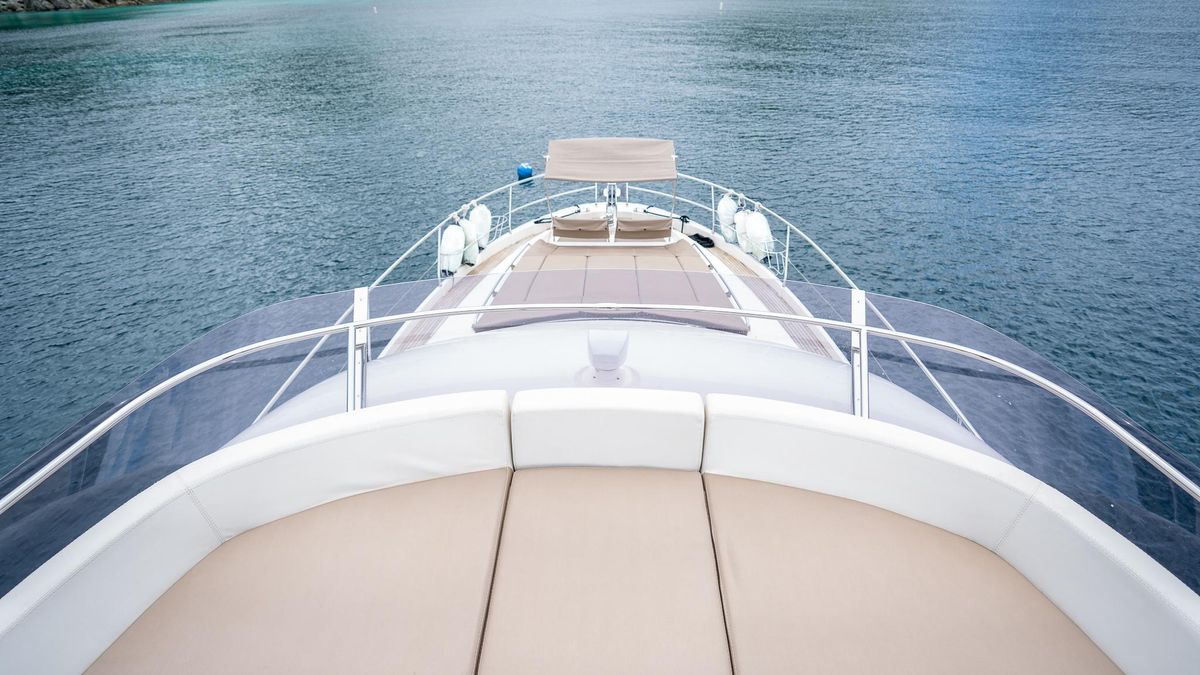 2013 Prestige 63 