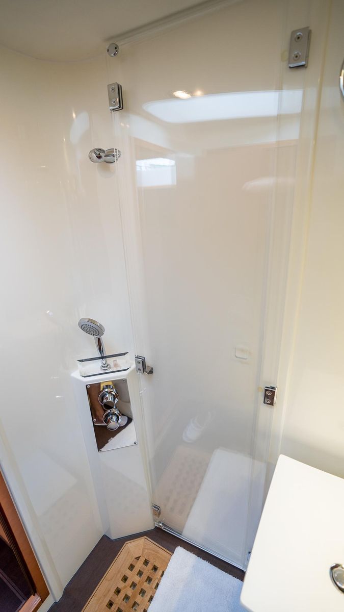 2013 Prestige 63 