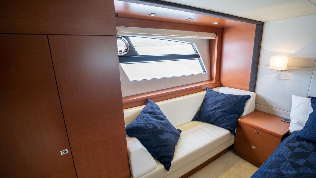 2013 Prestige 63 