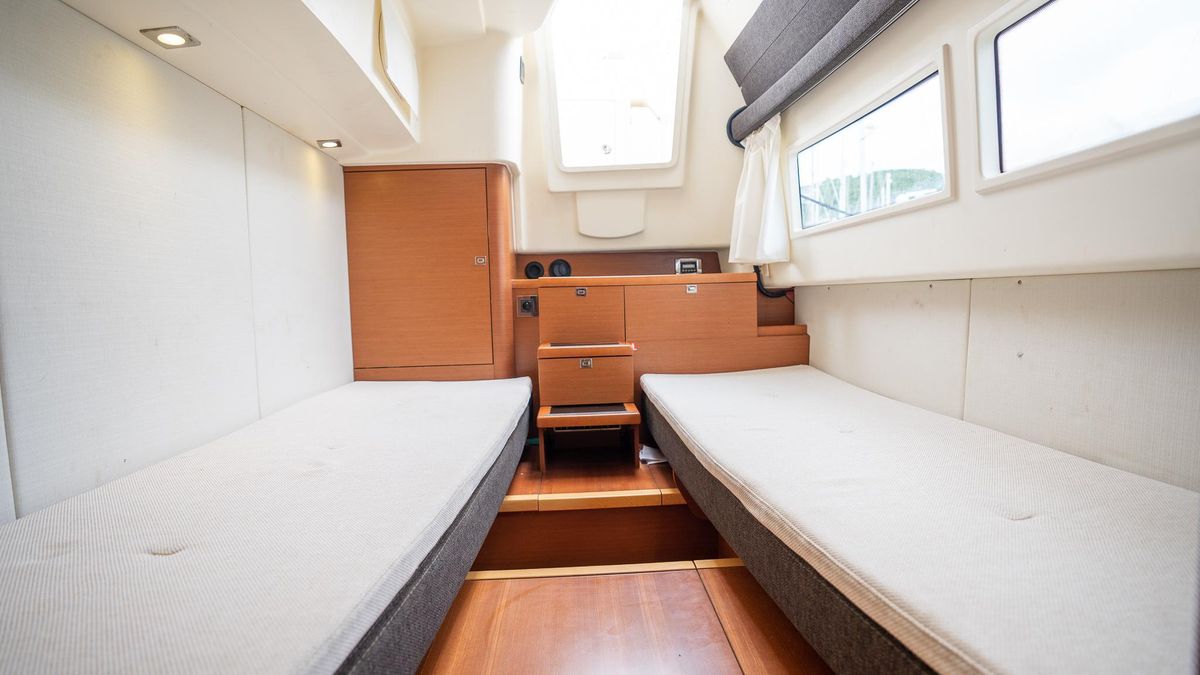 2013 Prestige 63 