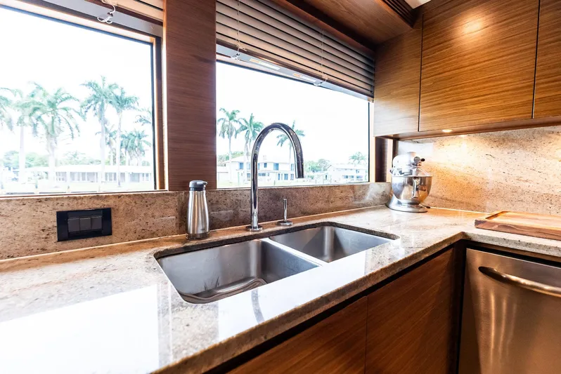 Northland Yacht Photos Pics 