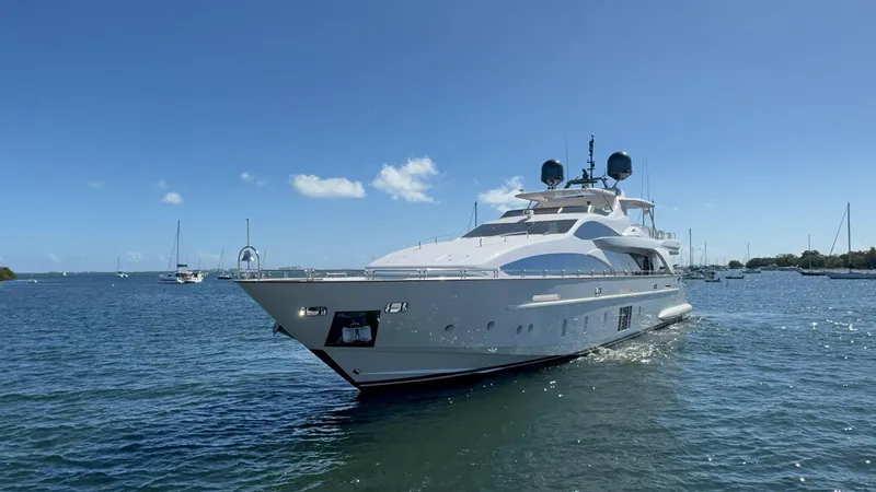  Yacht Photos Pics 