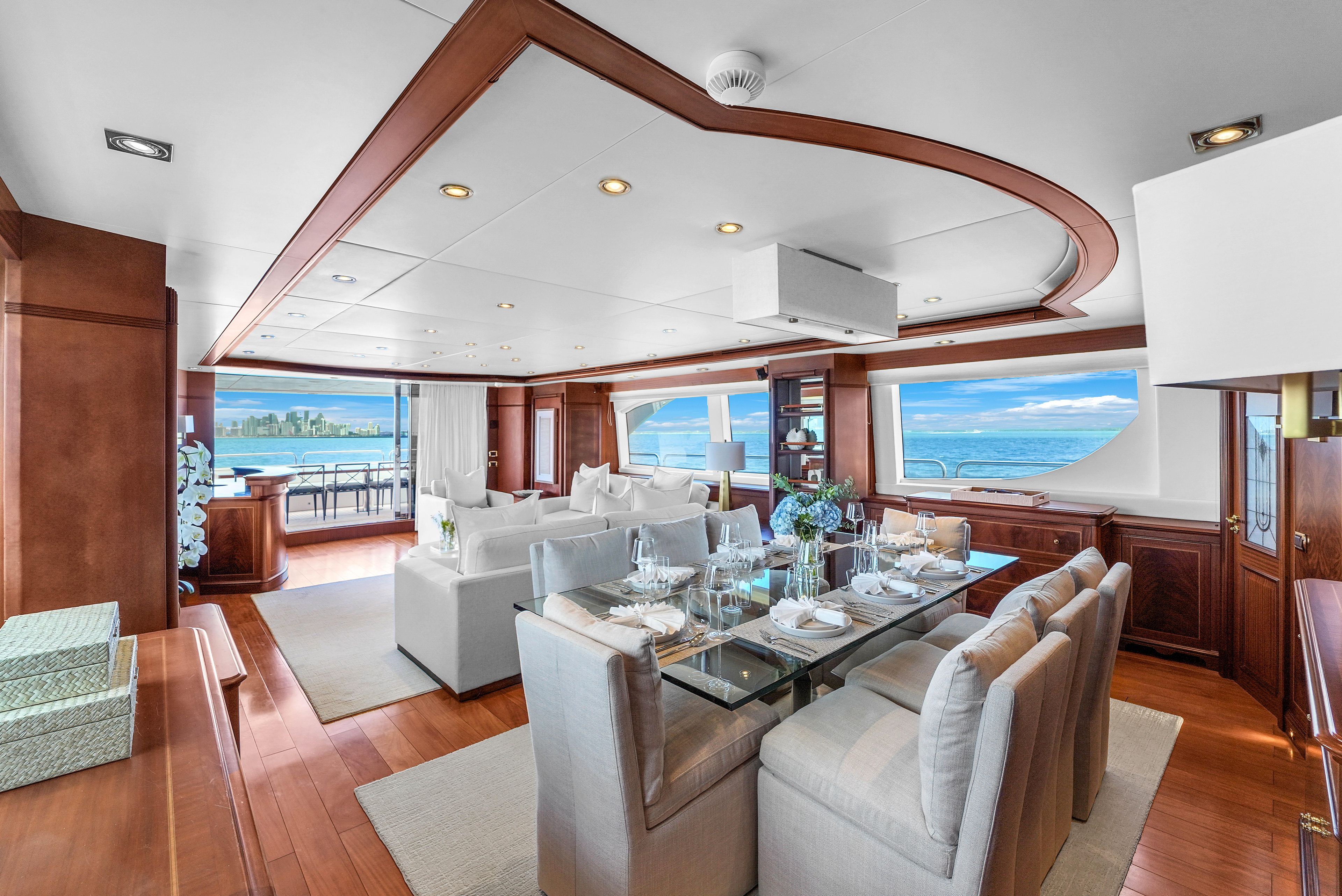 2012 Azimut 105 
