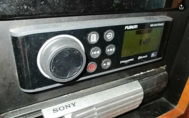  Yacht Photos Pics Fusion MS-RA70NSX stereo system in a 2007 Donzi 38 ZSF boat.