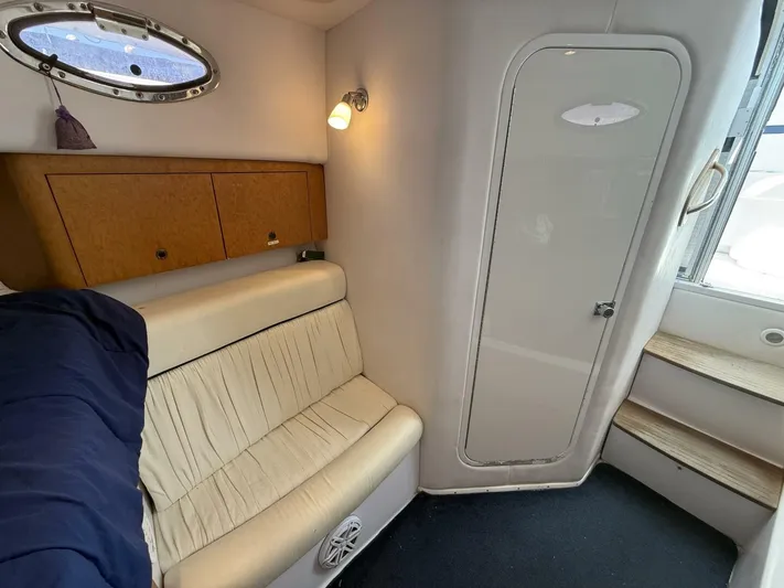  Yacht Photos Pics Interior of 2007 Donzi 38 ZSF boat with seating, storage, and steps.