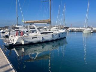 2015 Beneteau Oceanis 45