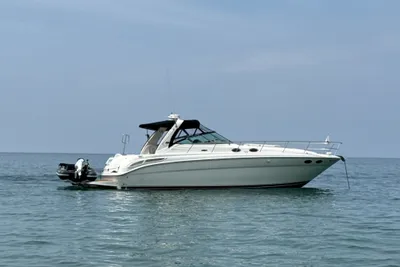 Sea Ray 380 Sundancer