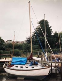 1980 Finesse 24