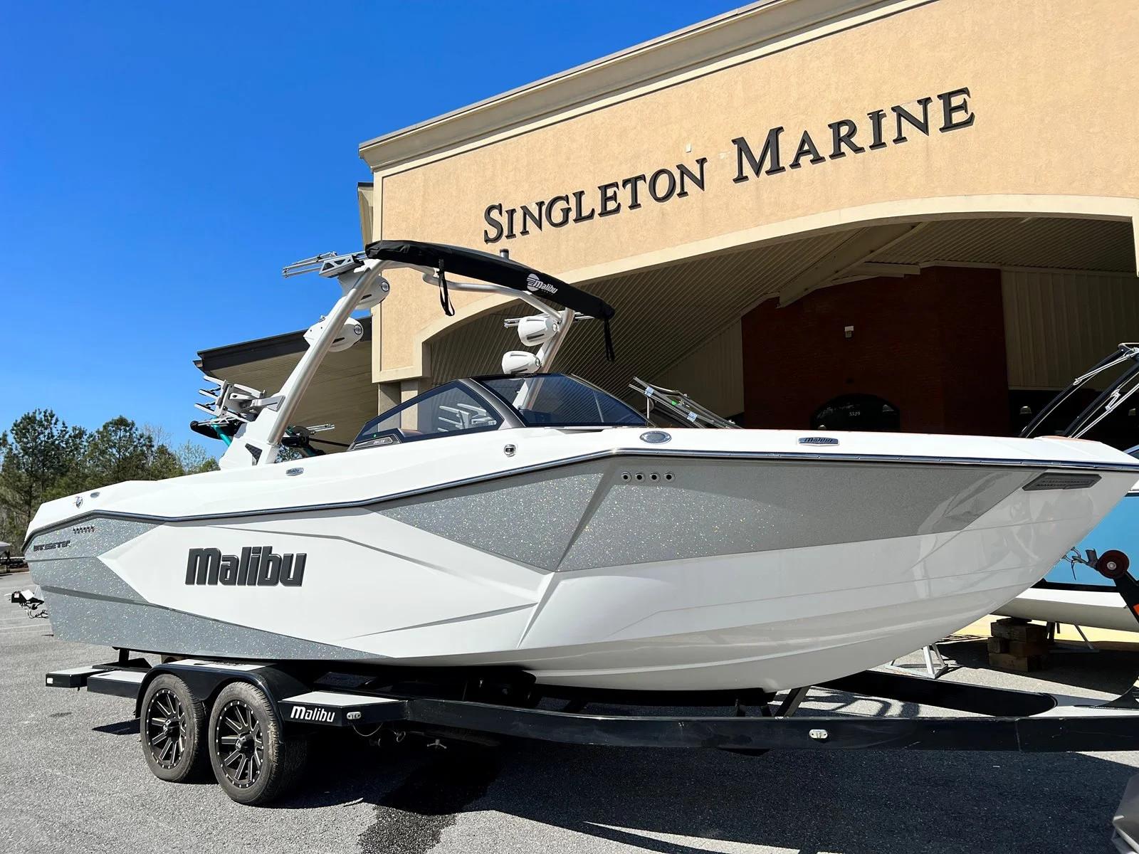 2023 Malibu Wakesetter 26 LSV Ski and Wakeboard for sale - YachtWorld