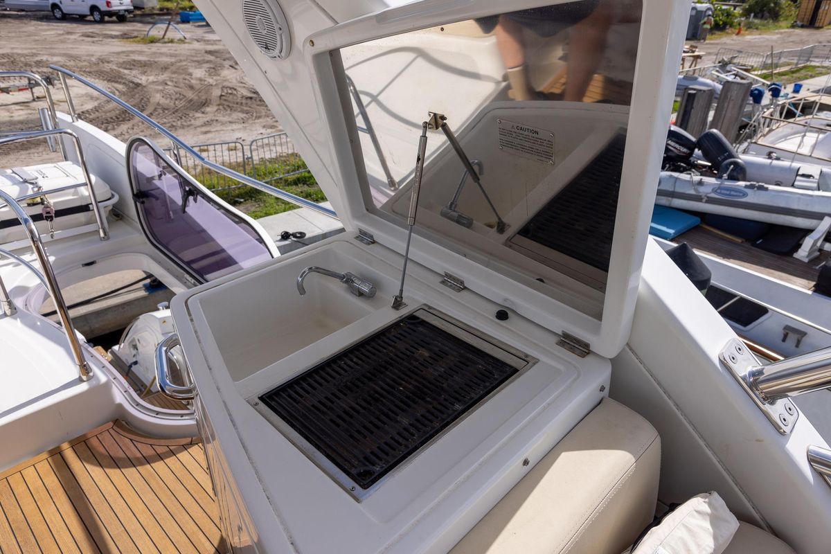 2014 Azimut 54 