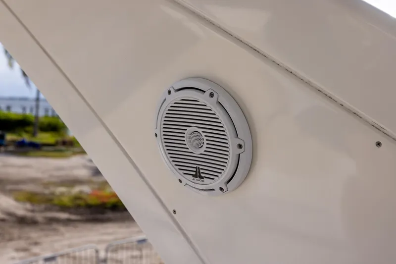 “just Chillin” Yacht Photos Pics Speaker on 2014 Azimut 54 Flybridge yacht, exterior view.