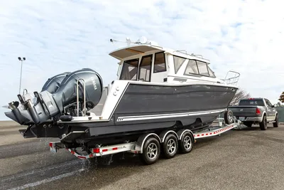 Cutwater C-288 Coupe